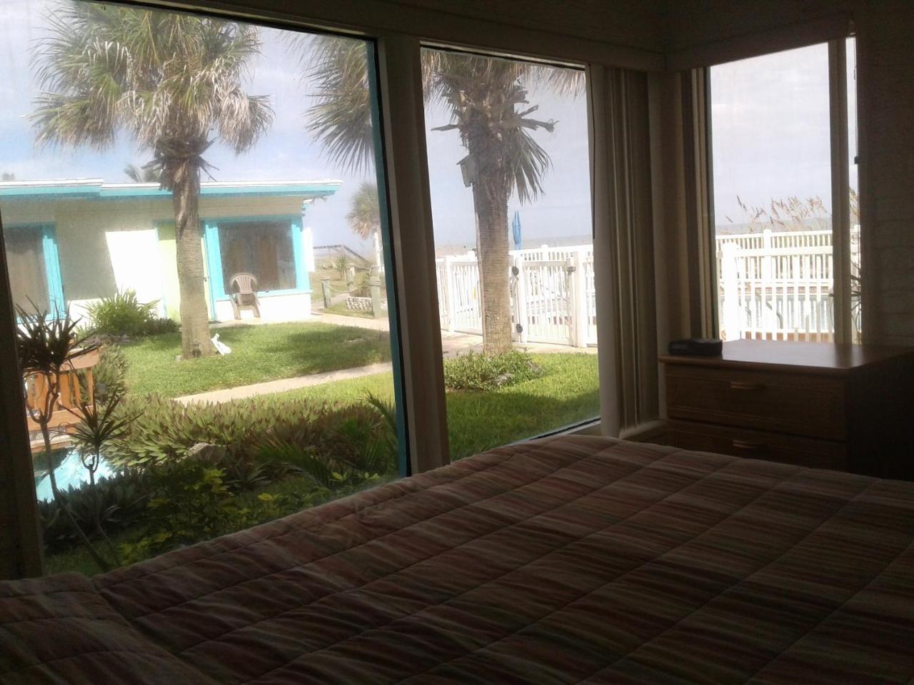 Beach Island Resort Cocoa Beach Bagian luar foto